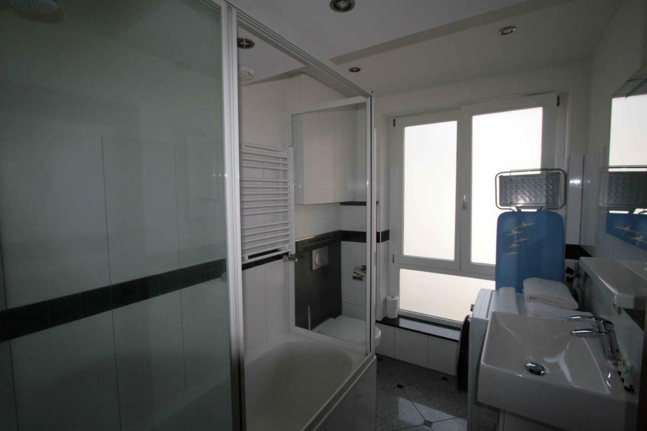 Amosa Liege City Centre Apart Regence 10 Exterior photo